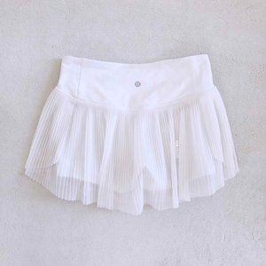 Lululemon Pleated Skirt White Size 4 